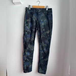 Women's Skinny Jeans - Blue and Green